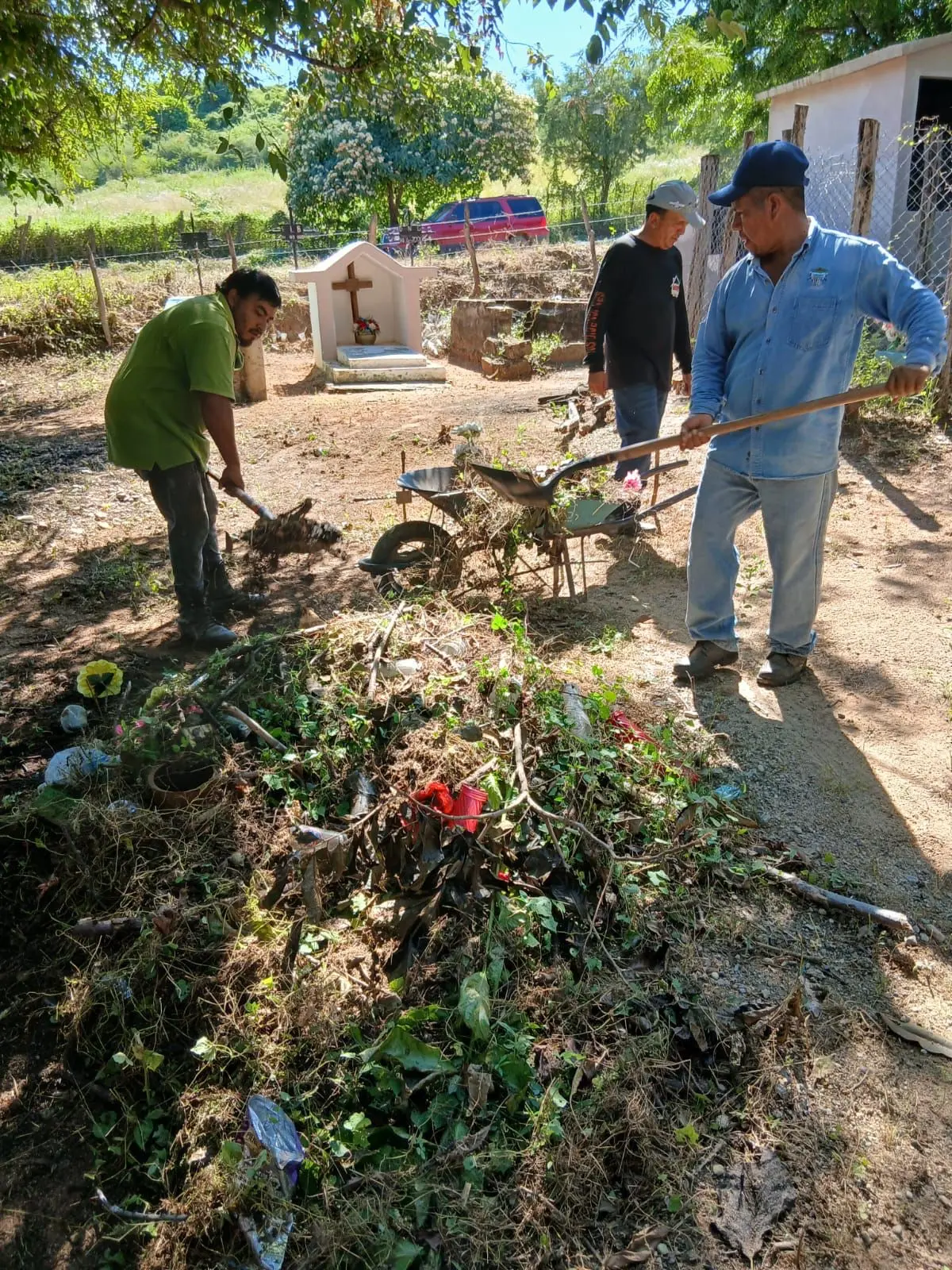 San Ignacio prepara sus camposantos para recibir a las familias este 2 de noviembre