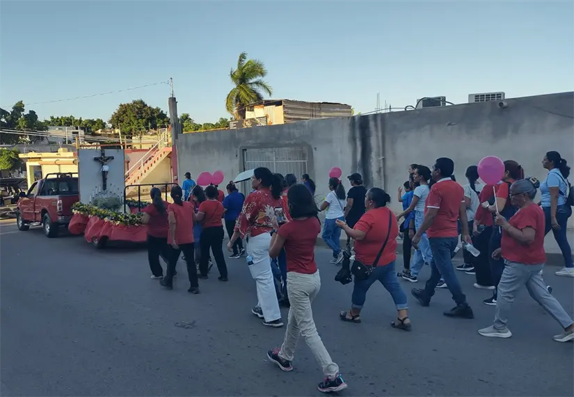 La fe nos sostiene incluso en los momentos más difíciles y el Señor de la Misericordia nos enseña: siempre es posible perdonar y ser perdonados. Foto: Juan Madrigal