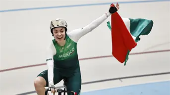 Yareli Acevedo se corona campeona del Mundial de Ciclismo de Pista en Chile