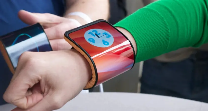 El teléfono que se transforma con solo doblarlo. Foto: Cortesía.