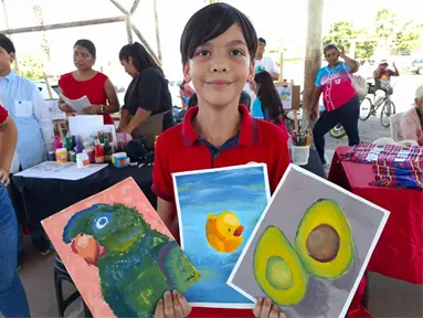 Niños descubren su talento en nuevos talleres de arte en Villa Juárez