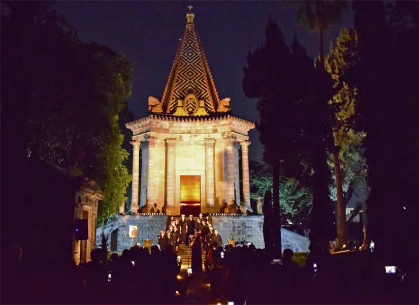 Recorridos nocturnos por el Panteón de Belén en Guadalajara. Foto: cortesía.