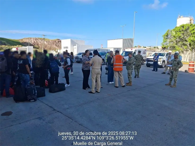 “SEMAR rescata a 28 jóvenes, la mayoría menores, en costas de Sinaloa