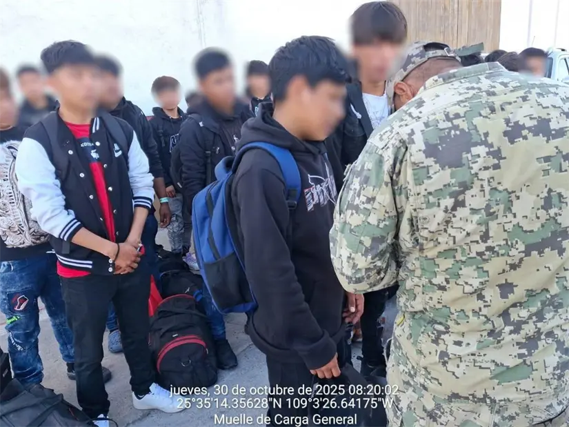 “SEMAR rescata a 28 jóvenes, la mayoría menores, en costas de Sinaloa