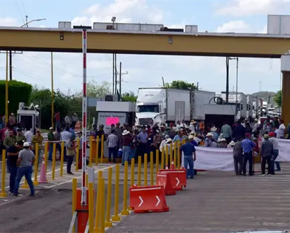La SICT informa sobre bloqueos activos en carreteras y casetas del país: tome precauciones antes de viajar