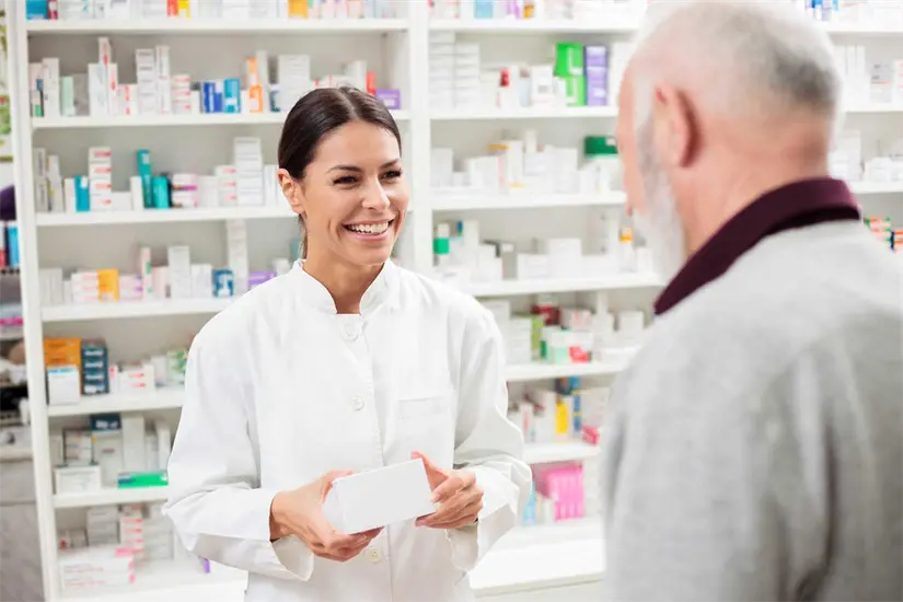 Walmart y Bodega Aurrerá tendrán descuentos en el área de farmacia gracias a INAPAM. Foto: Cortesía.