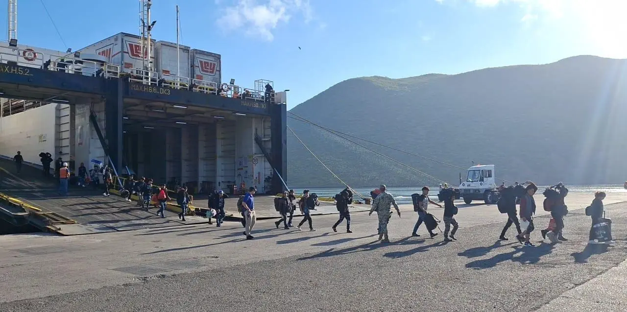 El Gobierno de Ahome garantizó la seguridad de 28 niñas, niños y adolescentes que arribaron a Topolobampo, mediante la intervención del DIF y SIPINNA.