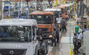 ¿Cómo afectarán a México los aranceles del 25% a camiones impuestos en Estados Unidos?