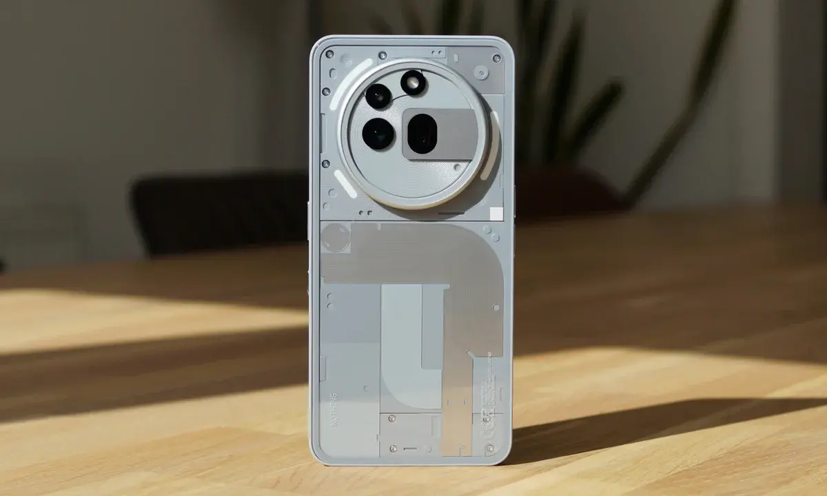 Celular Nothing Phone (3a) Pro con remate histórico en Mercado Libre