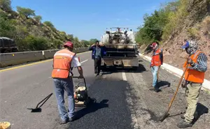 Sinaloa suma 26 millones de pesos invertidos en bacheo de carreteras