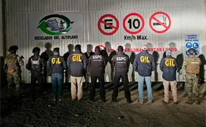 Desmantelan red de robo de combustible en Veracruz: asegurados 250 mil litros y ocho detenidos