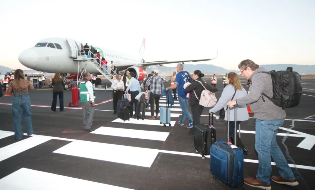 Vuelo inaugural de la ruta AIFA–Saltillo. Foto: Cortesía