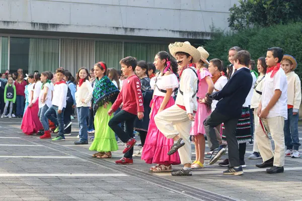 Consulta cuáles serán los días que no habrá clases durante el mes de noviembre. Foto: Cortesía.