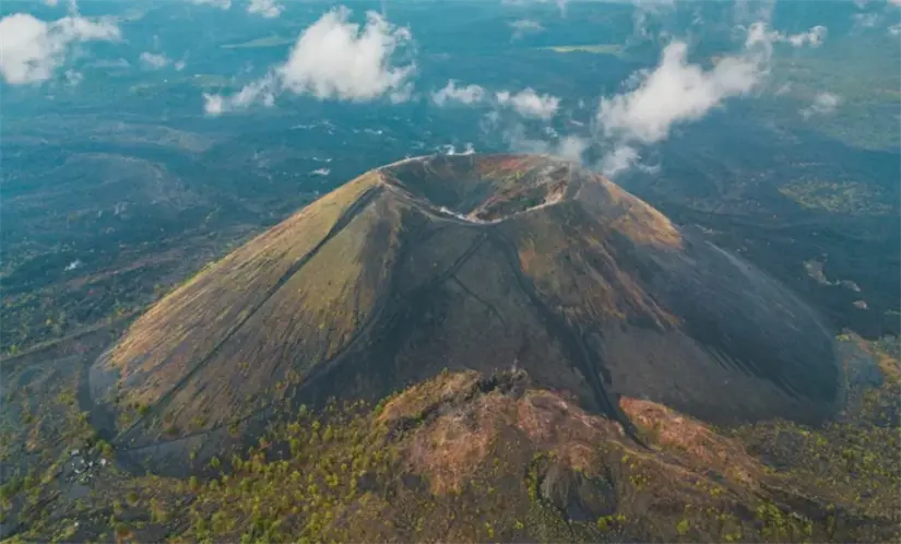 El imponente volcán Paricutín es uno de los lugares más fascinantes de Michoacán. Foto: Cortesía