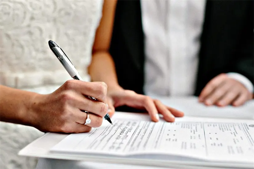 Tramitar tu acta solo te costará $214 pesos mexicanos en cualquiera de las dos modalidades. Foto: Cortesía.