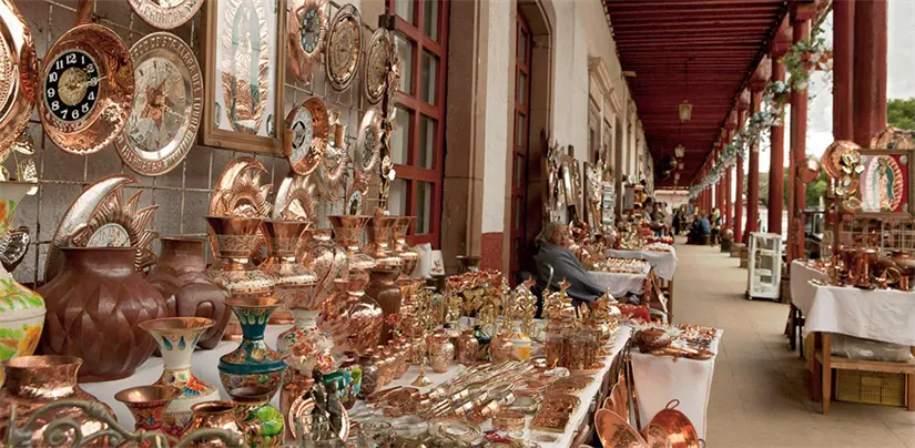 Santa Clara del Cobre es un gran lugar para la compra de artesanías únicas. Foto: Cortesía.