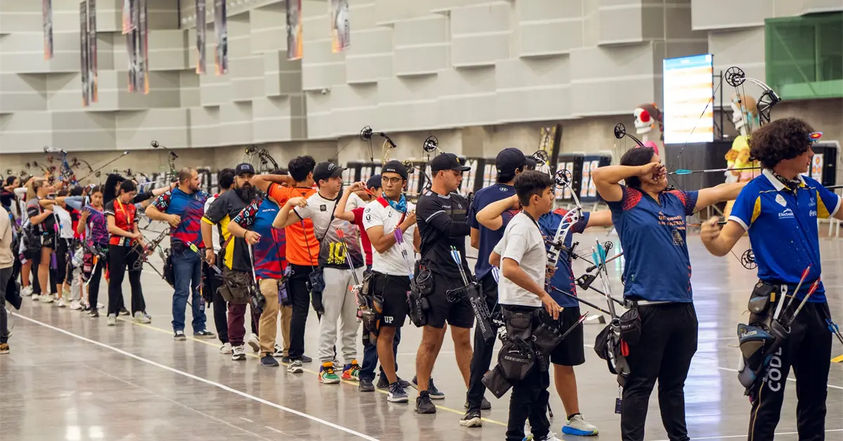 Selección de tiro con arco de Hidalgo obtiene medalla de plata en Copa Calaveras