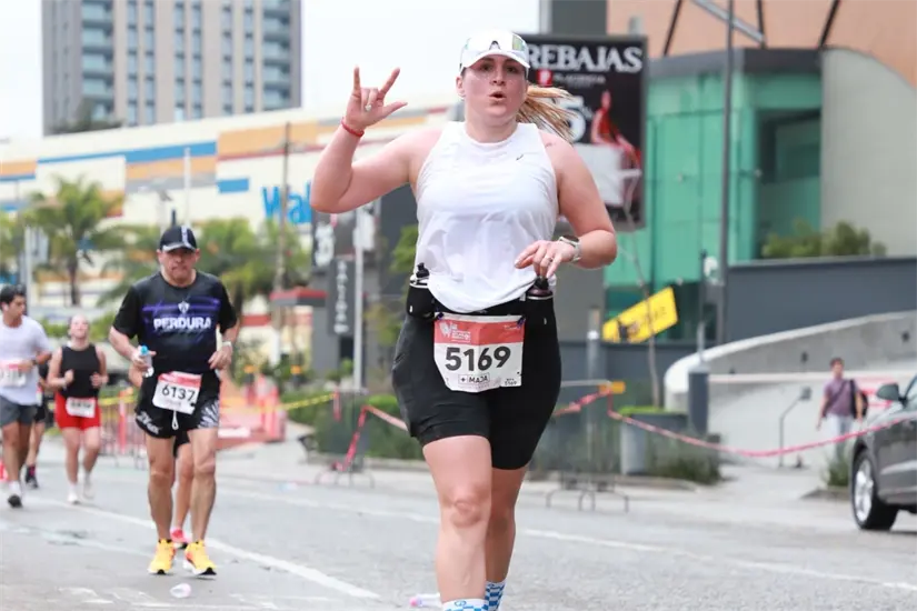 Arely ha participado en innumerables carreras, esto como una forma de mantener su mente activa y libre; para ella, esta actividad es parte de mantener sano el cuerpo y la mente.
