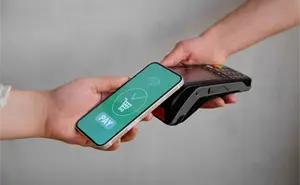 ¿Cómo pagar con tu celular? Dile adiós a las tarjetas físicas y el efectivo