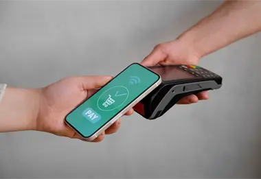 ¿Cómo pagar con tu celular? Dile adiós a las tarjetas físicas y el efectivo