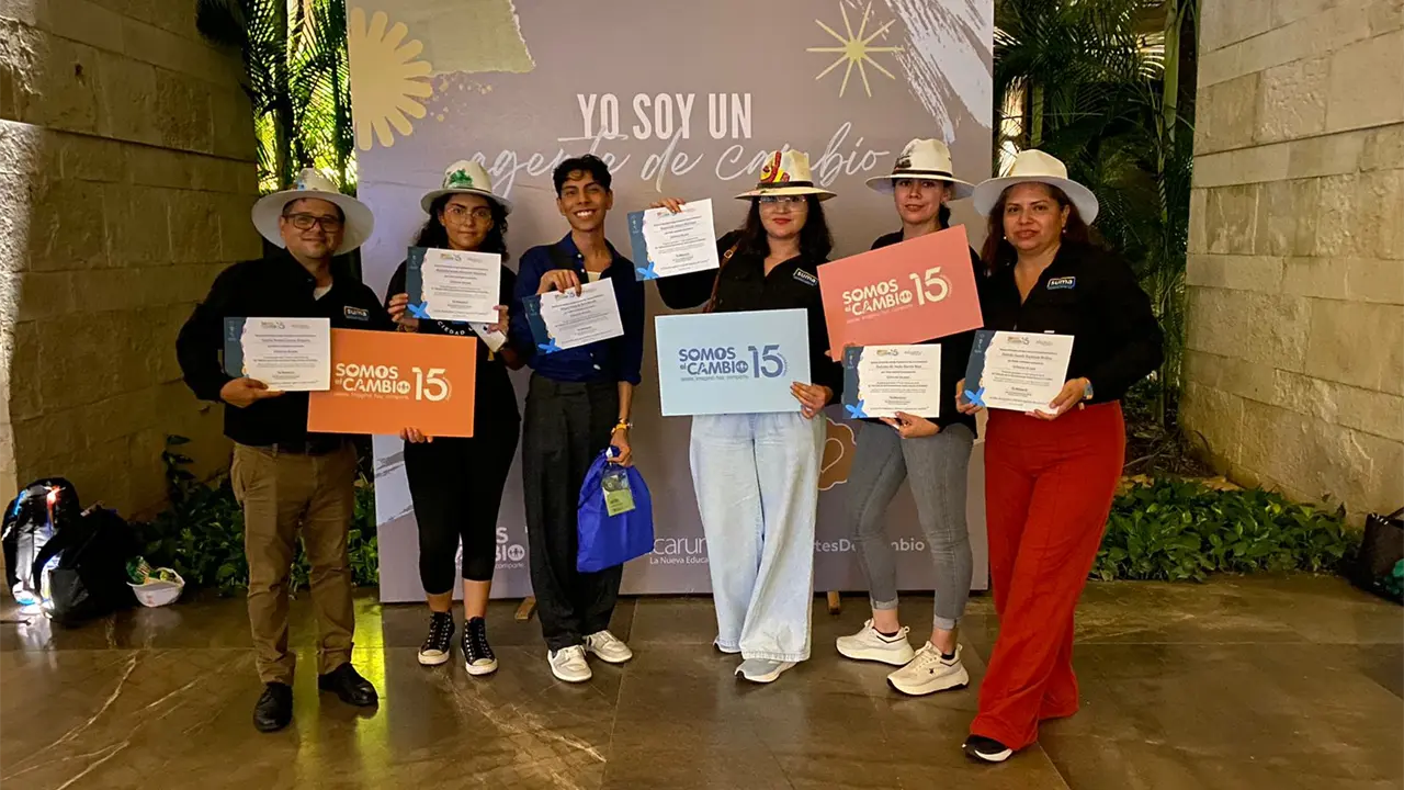 El equipo de Líderes de Paz, de Suma Sociedad Unida forman parte del cambio y han sido nombrados embajadores de paz.