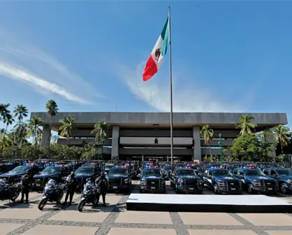Ni un municipio sin patrulla": Rocha Moya fortalece la seguridad en Sinaloa con la entrega de patrullas