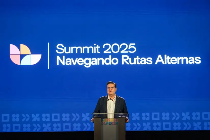 La edición 2025 del Summit “Navegando Rutas Alternas” impulsa nuevas rutas de colaboración e innovación regional.