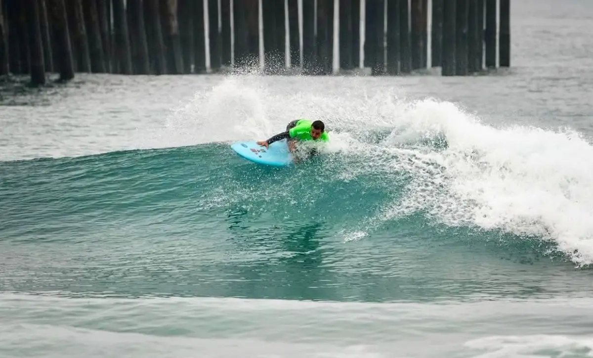 El mazatleco Martín Díaz logra bronce en Mundial de Para Surf en California