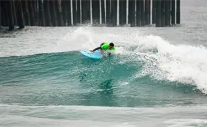 El mazatleco Martín Díaz logra bronce en Mundial de Para Surf en California