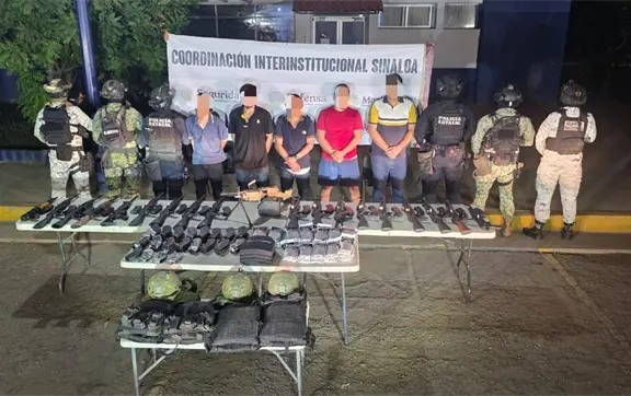 Así fue el fuerte operativo en Culiacán que dejó cinco detenidos y un arsenal asegurado