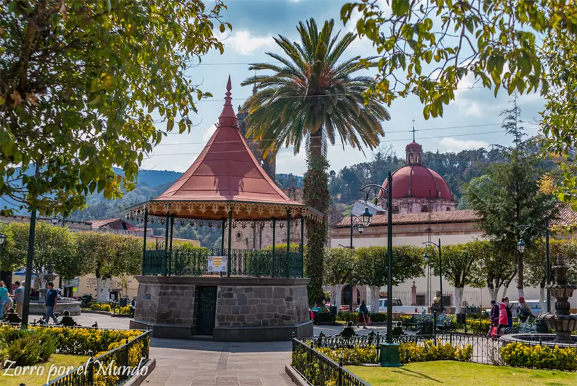 Jardín Zaragoza, Tlalpujahua, Michoacán