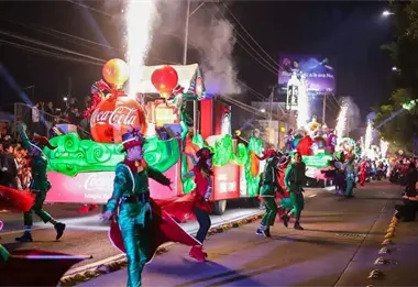 Caravana Coca Cola 2025 en Acapulco; anuncian fecha, horario y ruta del desfile navideño