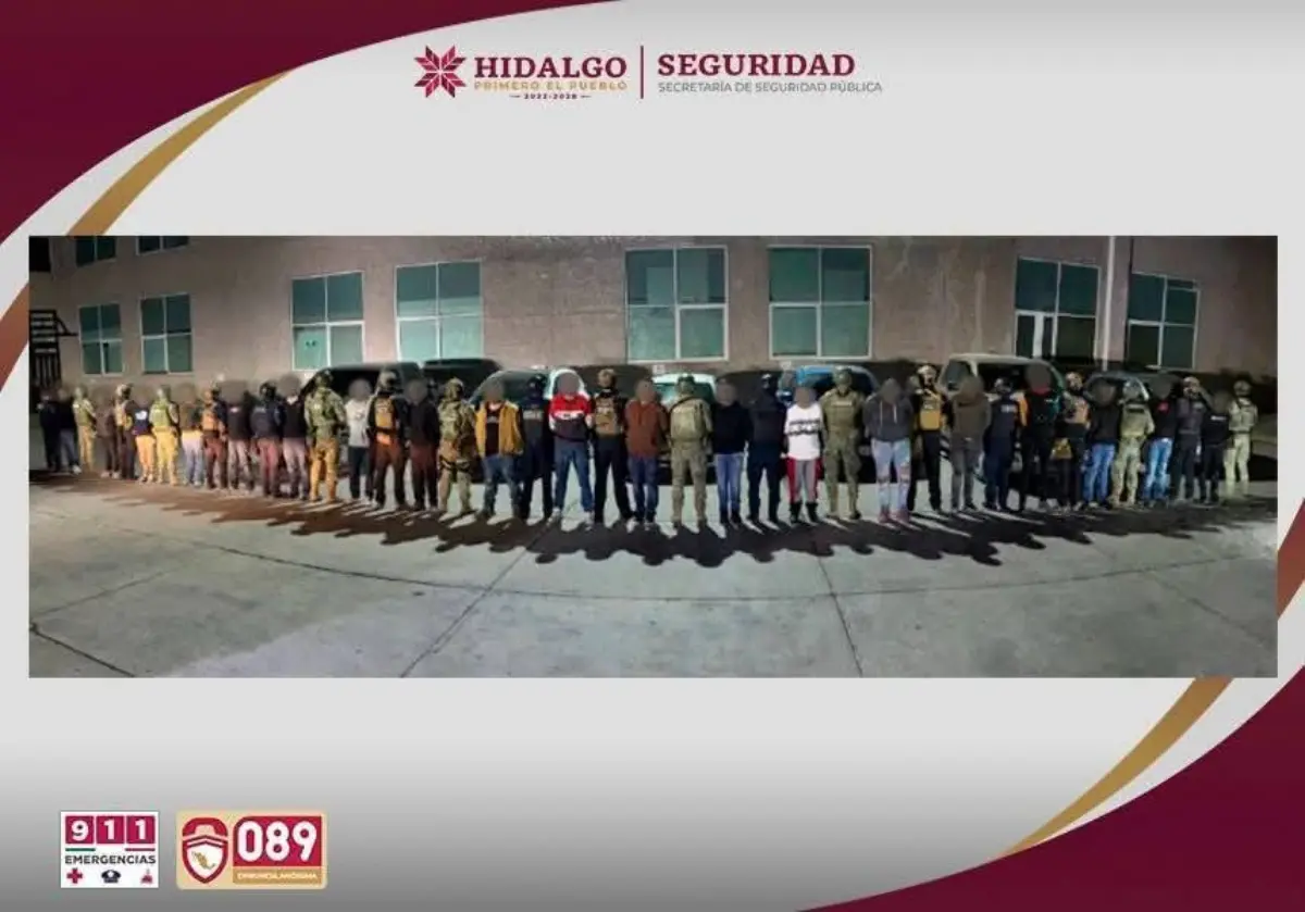 Se trata de 19 detenidos durante cateos simultáneos en la colonia Madrigal del municipio hidalguense. Foto: Especial