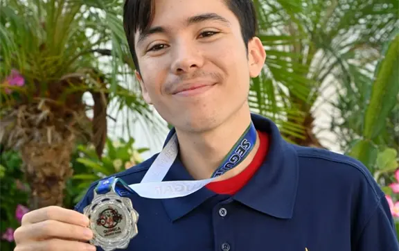 De San Ignacio al podio internacional: estudiante de la UAS triunfa en Olimpiada Iberoamericana de Química