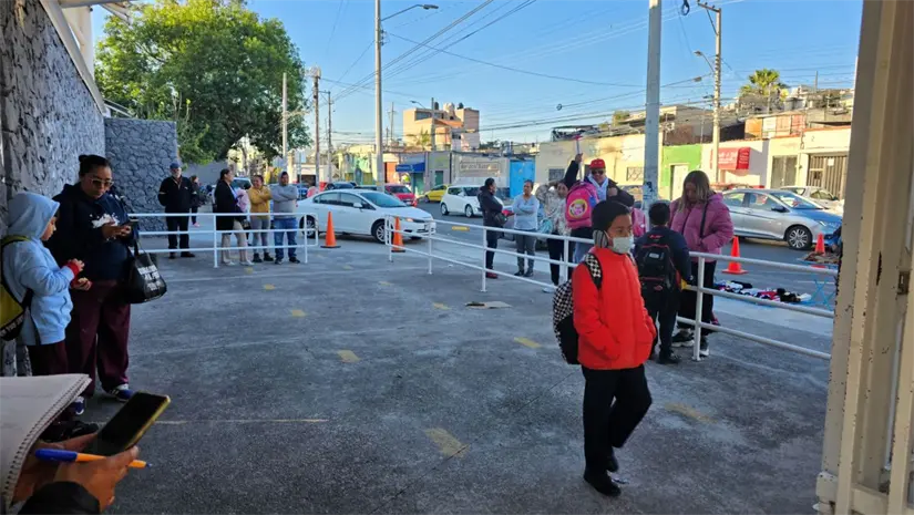 Para cuáles alumnos aplica el horario regular en Querétaro. Foto: Cortesía