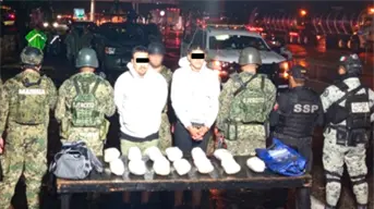 Aseguran 21 kilos de metanfetamina en camión de pasajeros en Yucatán; hay 2 detenidos