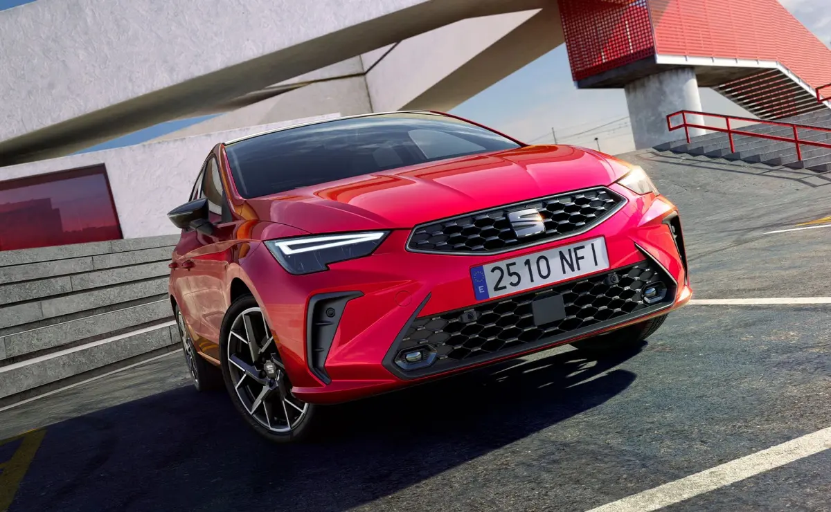 Déjate cautivar por el Ibiza 2026, el hatchback español favorito. Foto: SEAT