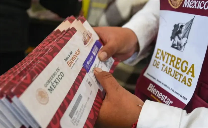 El dinero de la Beca Rita Cetina se deposita en la tarjeta del Bienestar de cada estudiante. Foto: Cortesía