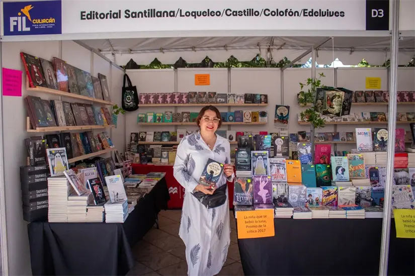 Más de 20 editoriales participan en el pabellón literario de la FIL Culiacán 2025