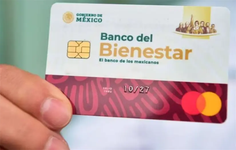 Presenta una identificación oficial para recibir la Tarjeta Bienestar. Foto: cortesía.