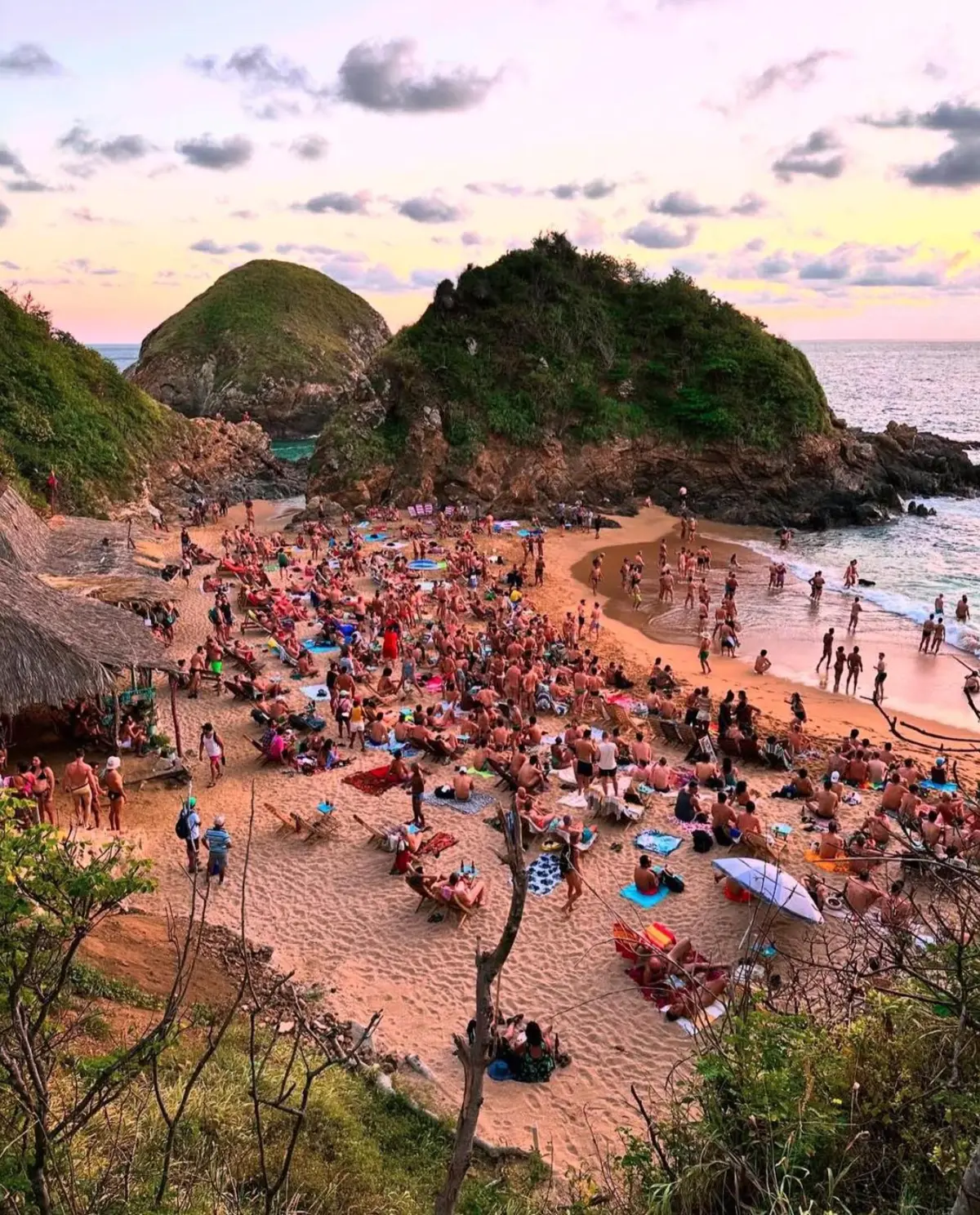 Playa Zipolite en Oaxaca. Foto: cortesía.
