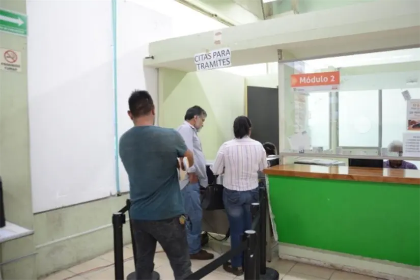 Módulos de atención para tramitar la licencia en Coahuila. Foto: Cortesía