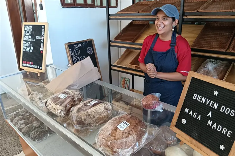 La hogaza, pan de especialidad, es la estrella de Panadería Masa Madre. Tienen tres diferentes: la vino tinto, la italiana y la moka. 