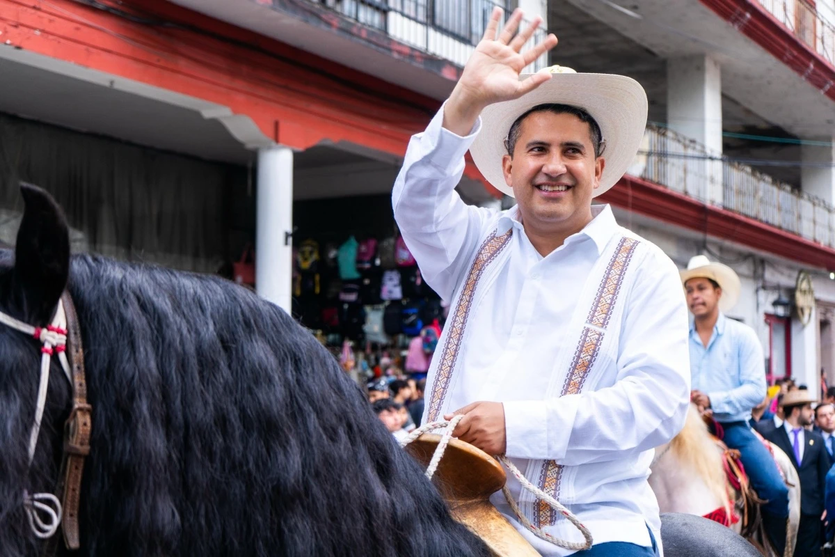 Manzo fue muy querido y respetado por el pueblo de Uruapan, gracias a su compromiso como alcalde. Foto: Cortesía