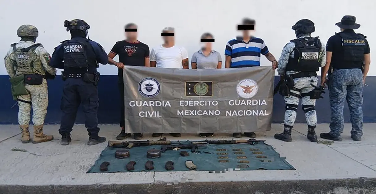 Plan Michoacán por la Paz. Detienen a cuatro personas y aseguran más de 200 cartuchos en Michoacán.
