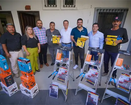 San Ignacio recibe 141 equipos del programa Equipa Sinaloa; avance de 375% estatal