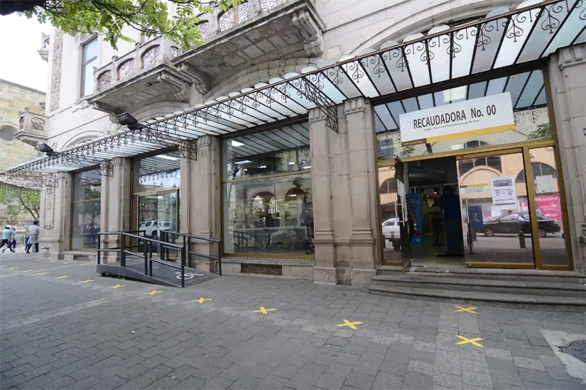 Horarios las oficinas recaudadoras de Guadalajara. Foto: Cortesía