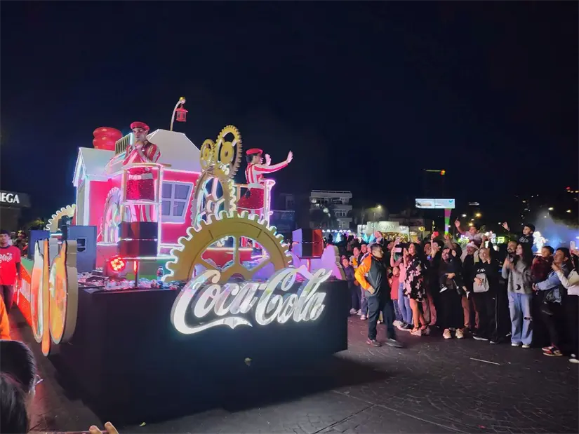 Los detalles de la  Caravana Coca Cola 2025 en Querétaro Foto: Cortesía