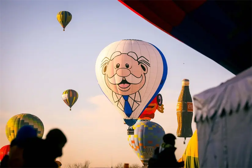 Lo que se vivió en la apertura del Festival del Globo 2025 en León. Foto: Corresía