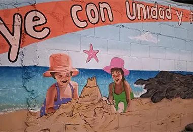 Murales que inspiran unión y paz en Zona Dorada, en Culiacán